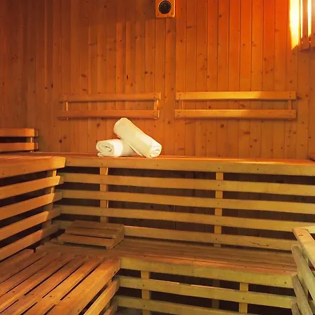Elpak Hotel apartamentowy 3*