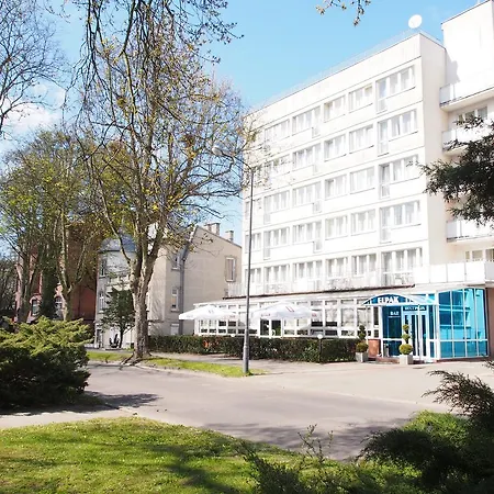 Elpak Hotel apartamentowy 3*